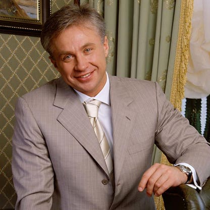 Yuriy Kosiuk's Fortune: Tracking the Post-2014 Decline